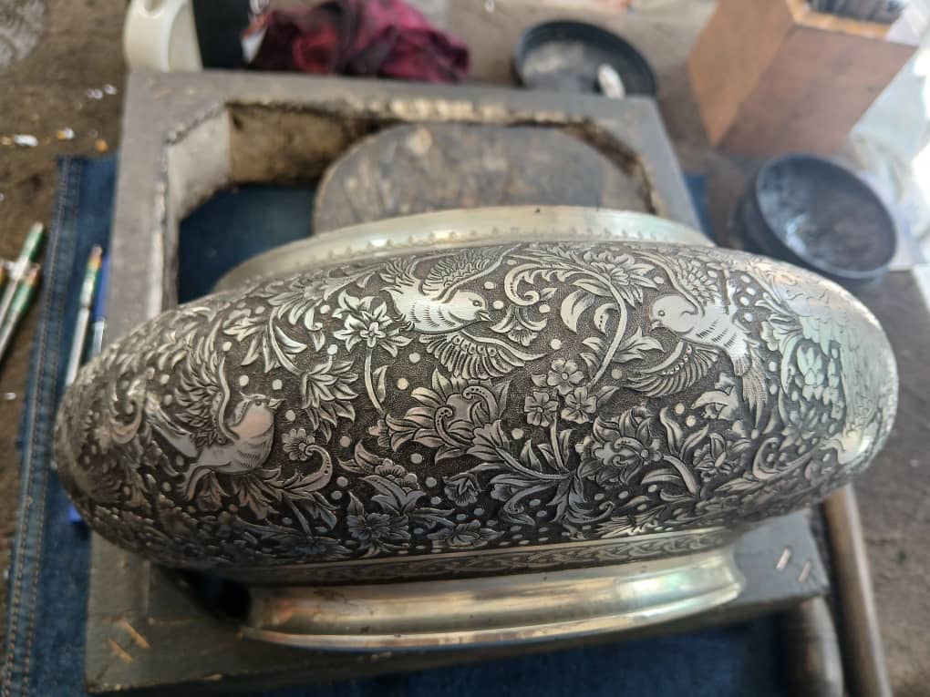 تولید و فروش صنایع دستی قلم زنی کارگاه نیل قلم در اهواز